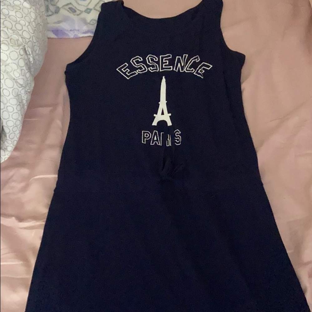 woman’s dress